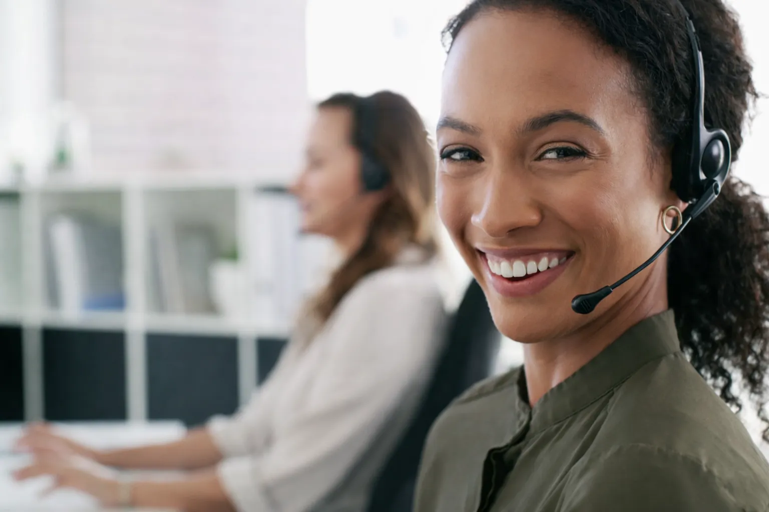 Integrated technical support services combining helpdesk, remote, and onsite IT support by Encode Tech Solutions