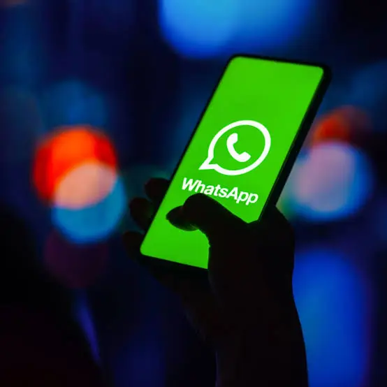 Smartphone displaying WhatsApp